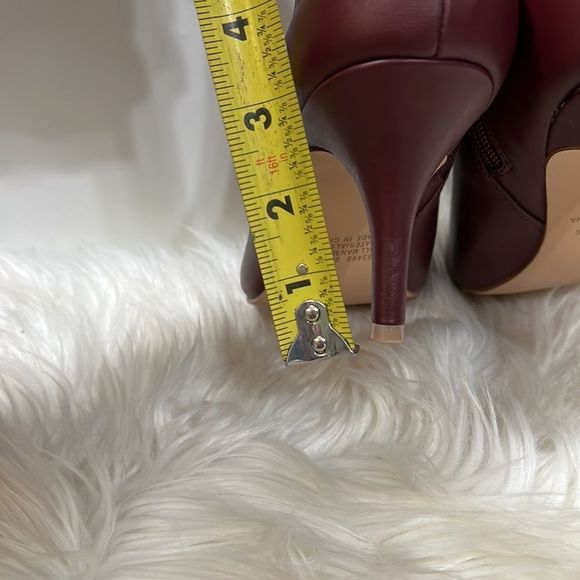 Beautiful Boston Design Studio Maroon Pointed Toe 3” Stiletto Heel Booties NWOT - Picture 7 of 7